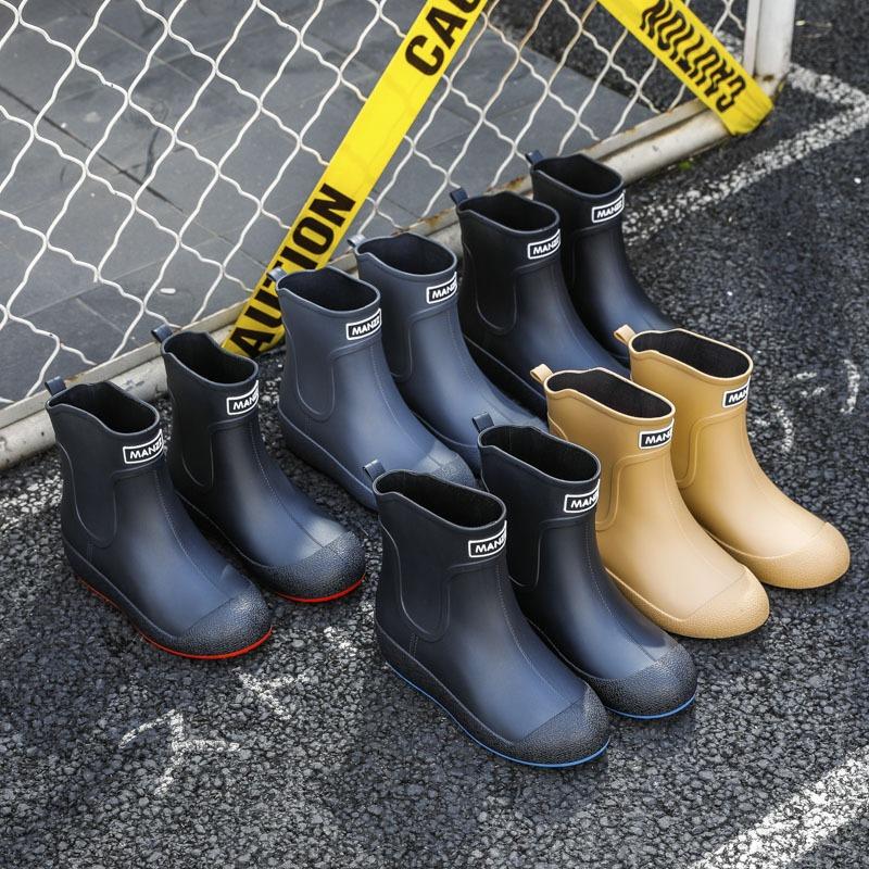 Rain shoes women's new medium tube casual versatile couple rain boots non-slip and wear-resistant fashion warm outer water boots overshoes