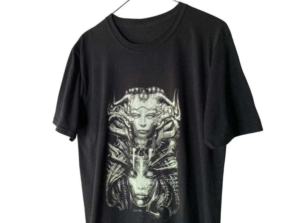 

HR. БИОМЕХАНИЧЕСКАЯ ФУТБОЛКА GIGER - GILDAN - ВЫСОКОКАЧЕСТВЕННАЯ ПЕЧАТЬ Унисекс Футболка L