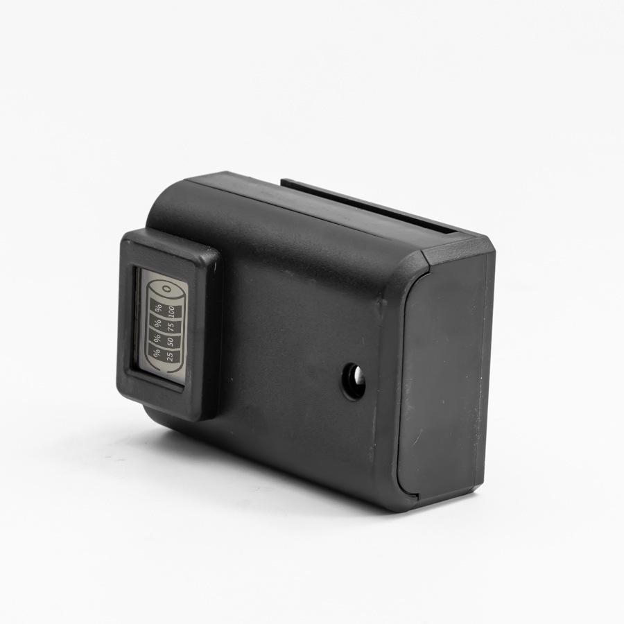 4D Green Light Level with 16-Line Projection and Wall Mount Battery