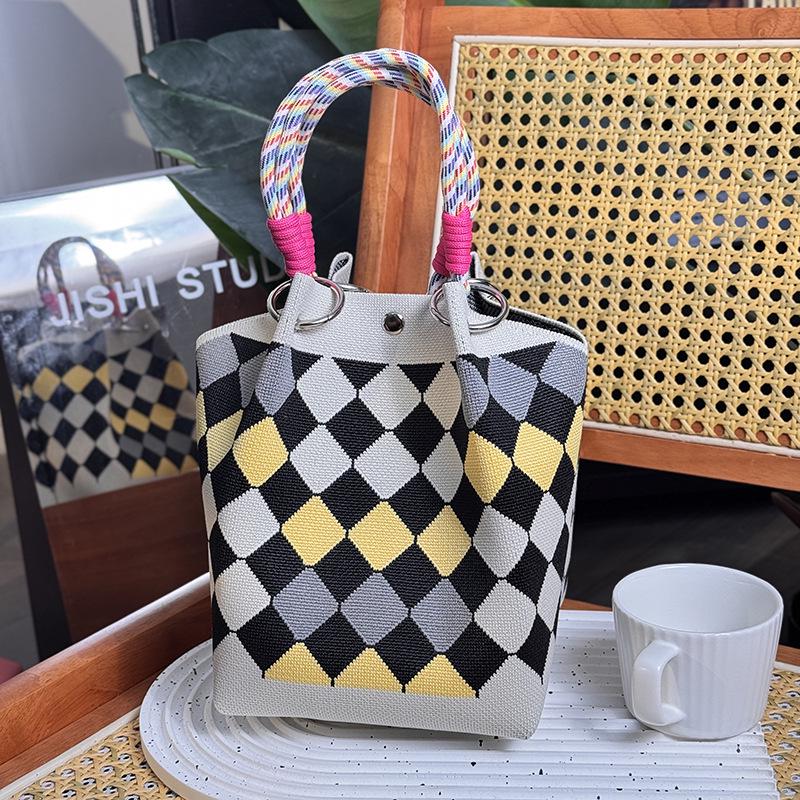 Southeast Asia Trendy Knitted Buckle Handbag - Large Capacity Commuter Tote