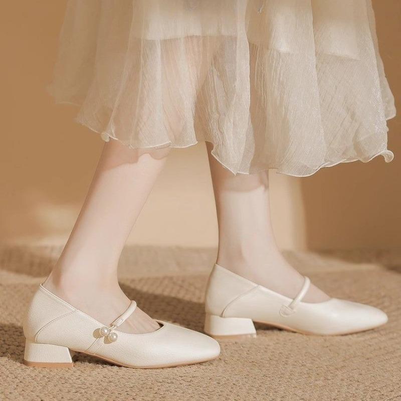 Fashion French Low Heel Square Head 2025 New Fashion Shoes Work Leather Commuter  Extra Soft Shoes Women's Shoes