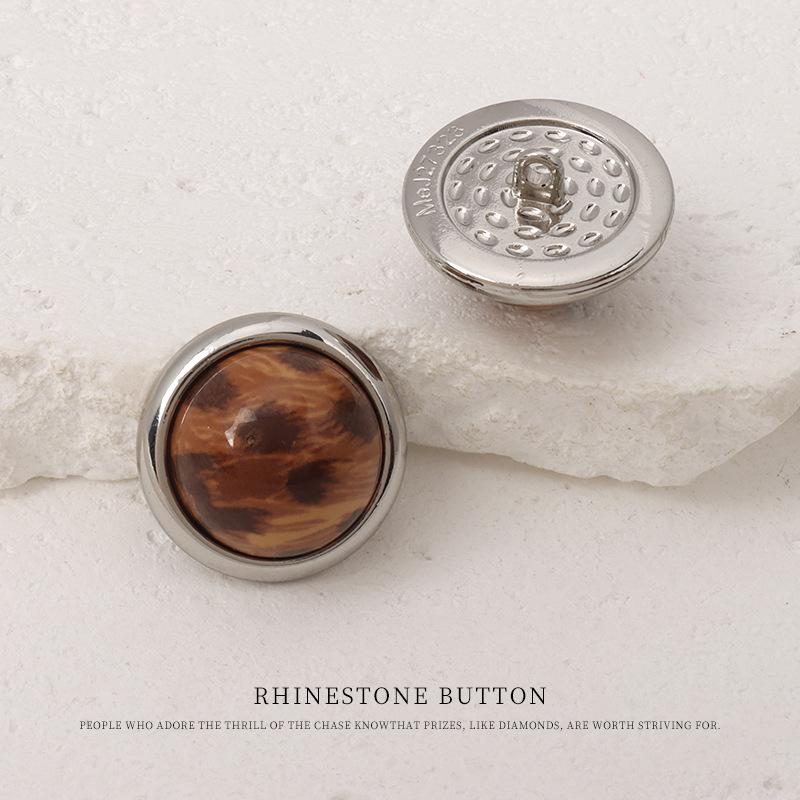 

5pcs Metal Resin Leopard Print Combination Button Fashion Coat Trench Coat Button Sweater Cardigan Jacket Button Accessories 18mm Silver + Leopard Print