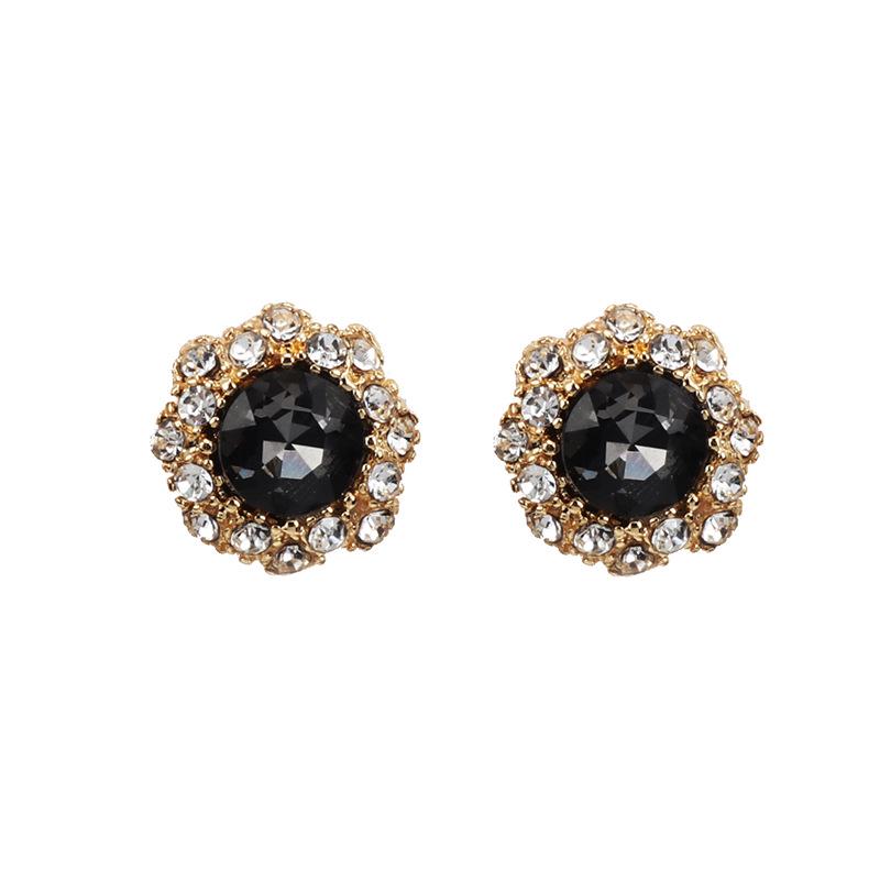 Korean Retro Diamond Earrings: Stylish S925 Silver Needle with Lace Design