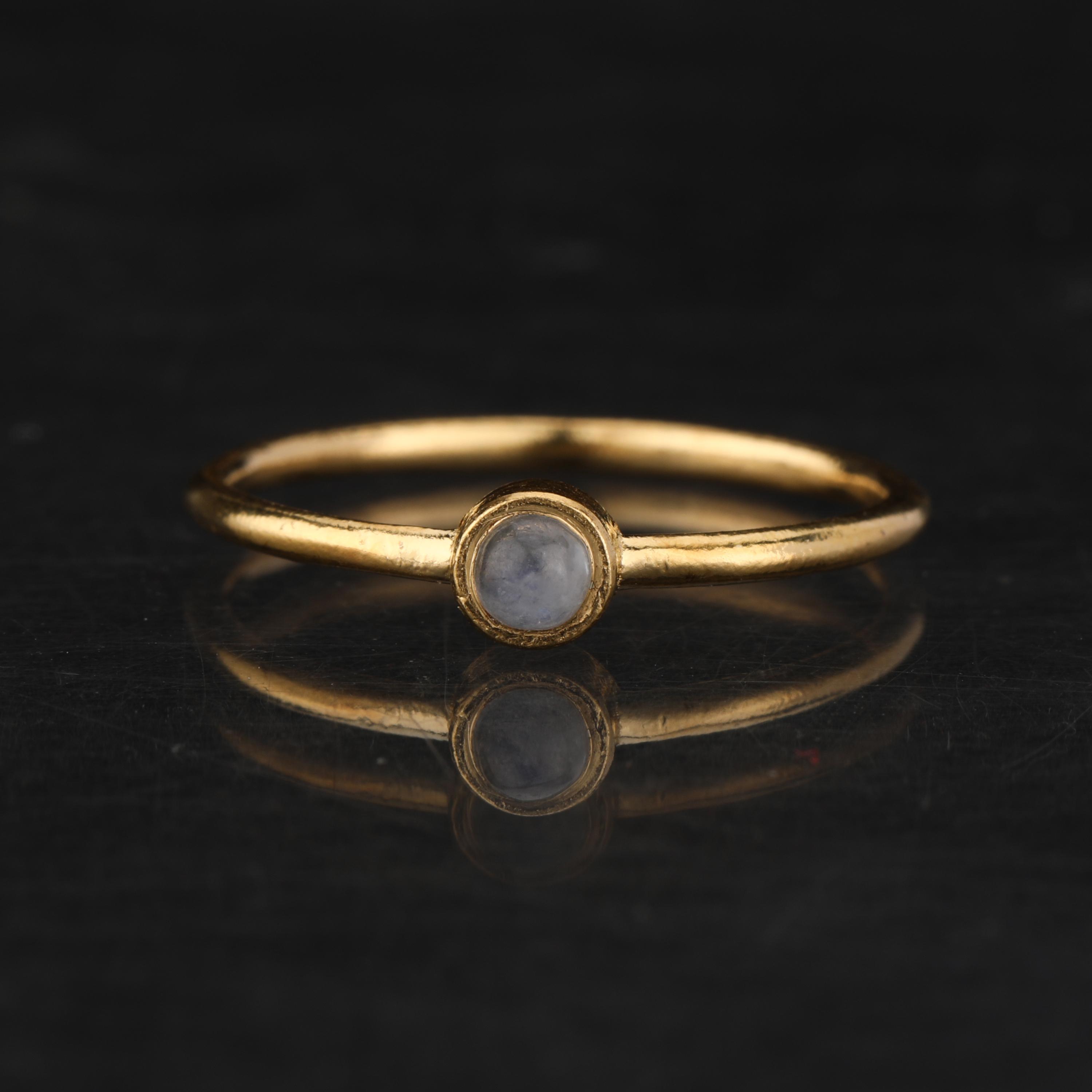 

925 Sterling Silver Gold Plated Labradorite Ring Minimal Round Cabochon Fine Jewelry Gift for Her 7 золотий