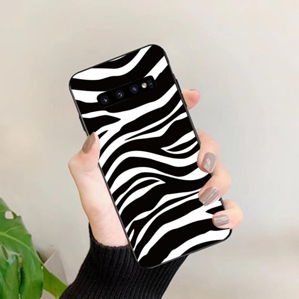 Fashion Zebra Print Phone Case For Samsung S 9 10 20 21 22 23 30 23plus Lite Ultra FE S10lite Fundas