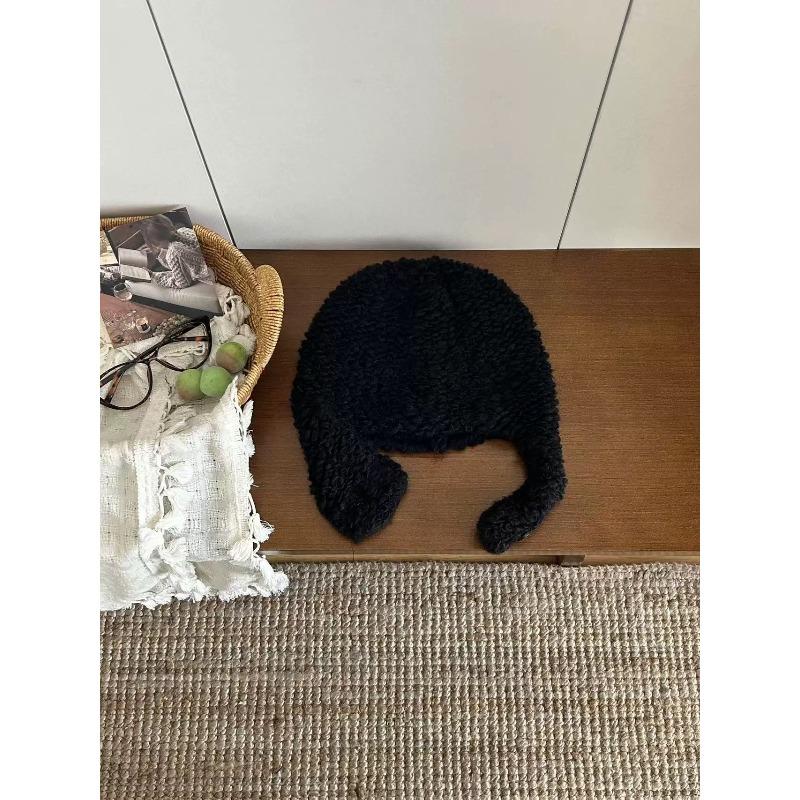 Autumn and Winter Versatile Plush Knitted Hat for Women Designed Warm Ear Protection Hat Lei Feng Hat To Protect Against Cold