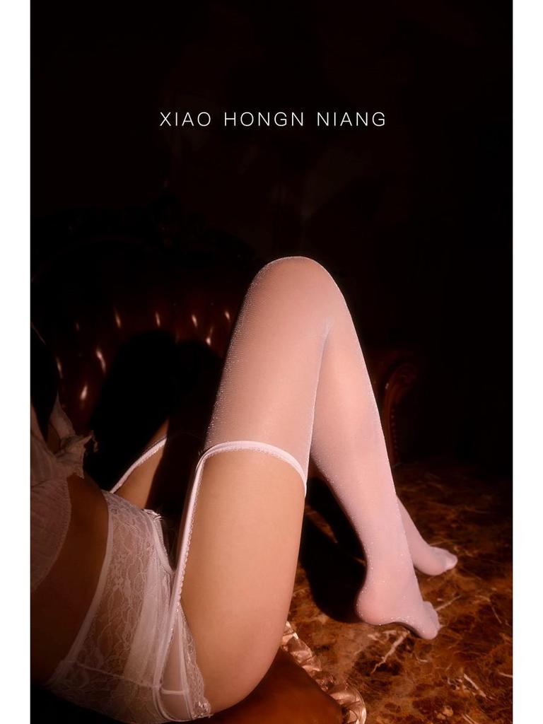 Elegant Lace One-Piece Ultra-Thin Anti-Snag Black Open Crotch Garter Stockings