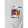Damen-T-Shirt mit aufgestickter TV-Stickerei vorne und Krawatte