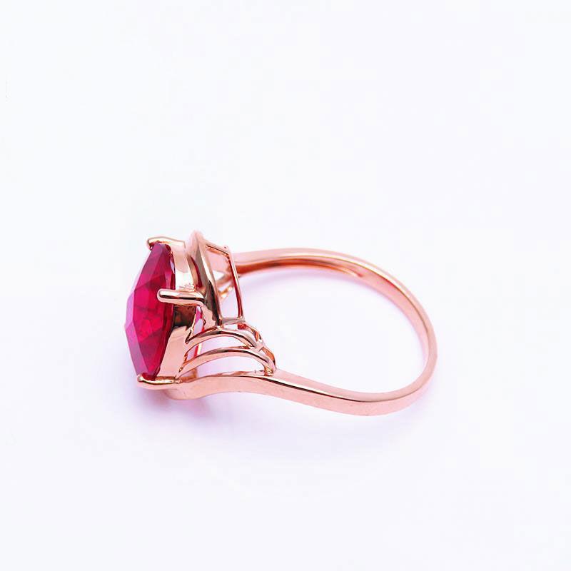 Purple Gold-Plated Rose Gold Phoenix Tail Inlaid Redstone Ring, Noble Temperament And Elegant Color Gold Live Ring Ring