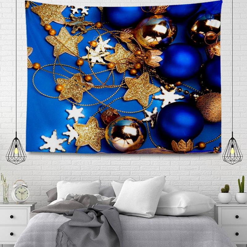 Hängende Wandteppiche aus Stoff im weihnachtlichen Stil