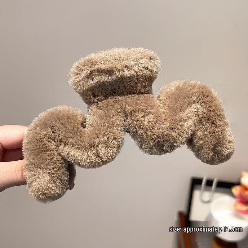 Large Plush Hair Clip: Autumn/Winter Volumizing Shark Clip for Women