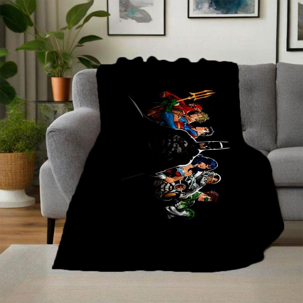DC Comics Superheroes iPhone Wallpaper HDBlanket Flannel Throw Blanket for Sofa, Bed, Travel, Camping, Office, Couch, Chair