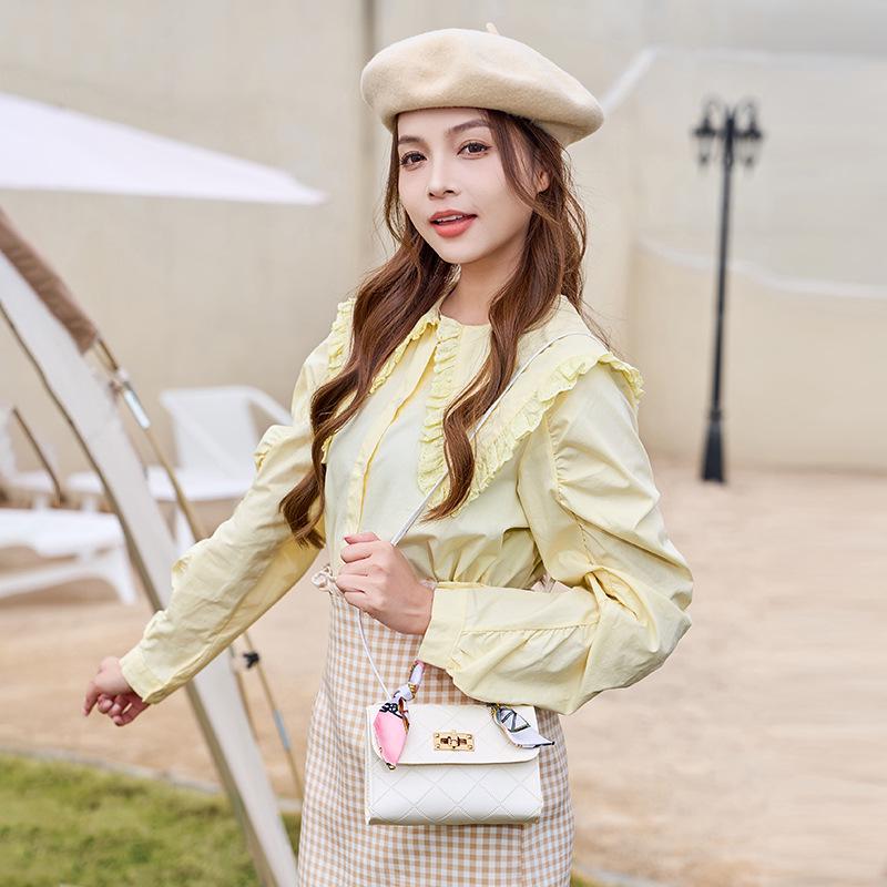 Embossed Diamond Pattern Women's Crossbody Handbag - 2025 New Style