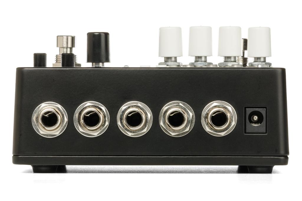 12 Dual Stereo Reverb Reverb electro-harmonix/OCEANS Electro-harmonix