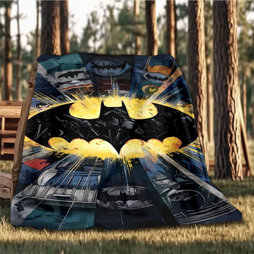 1pc Batman Logo Outdoor Flannel Throw Blanket Soft, Lightweight & Warm for Sofa, Office