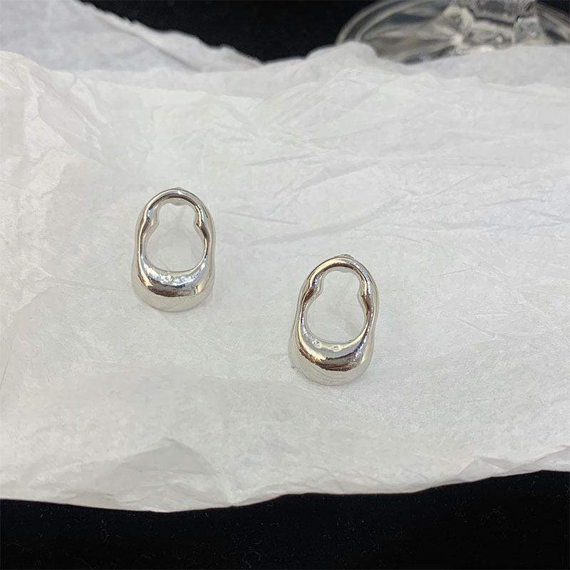 

Новые оригинальные женские серьги с металлическим вырезом и геометрическим вырезом