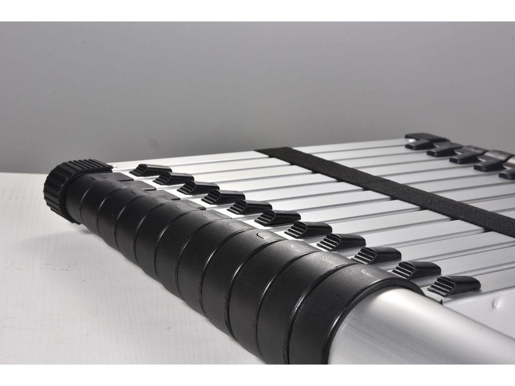 Portable Aluminum Alloy Folding Telescopic Ladder - Single-Sided Household Use