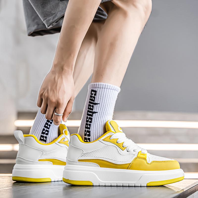 Herr Casual Fyra Säsonger Mode Studenter Bekväma Sneakers Pojkar Trendiga Mjuka Sula Andningsbara Skor