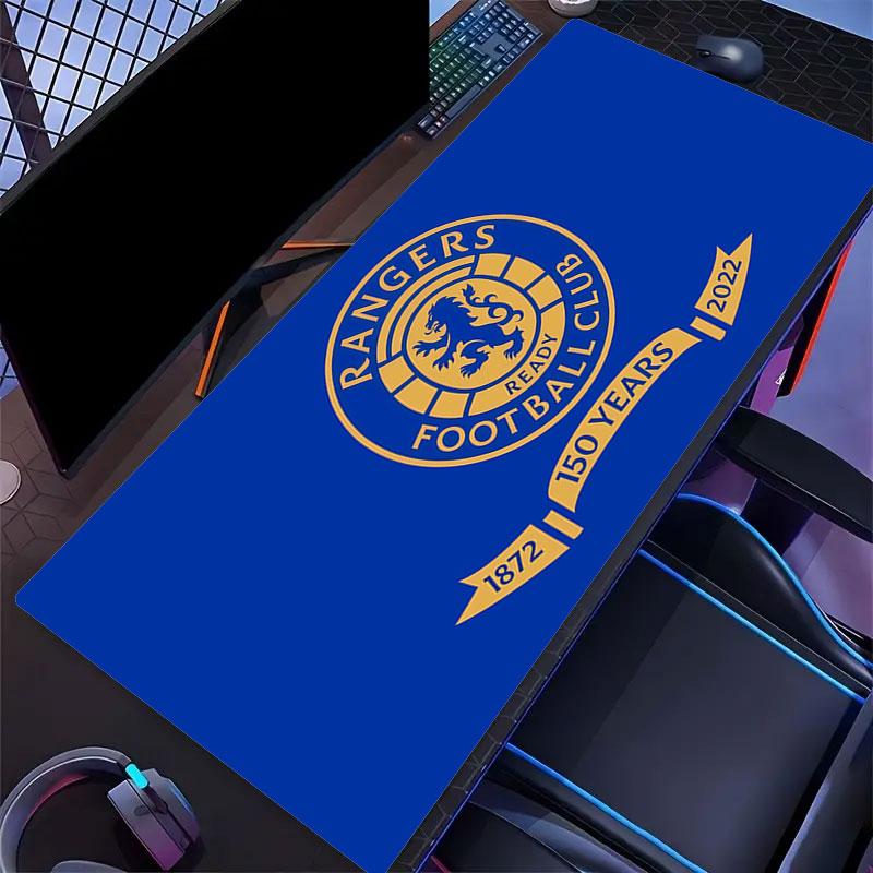 Tapis de Souris Rangers FC, Grand Tapis de Bureau pour Gaming, Tapis de Souris XXL Antidérapant pour Ordinateur Portable & Tablette, Tapis de Jeu pour Mini PC avec Bords Cousus