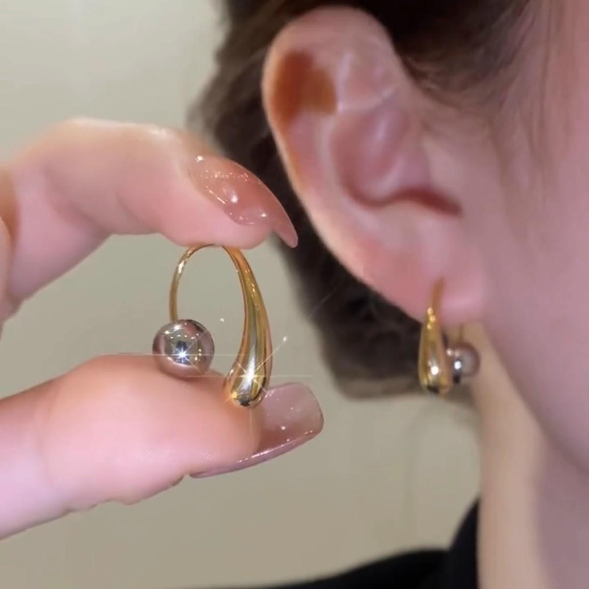 

Punk Style Color Block Stud Earrings: Exquisite, Luxurious, and Trendy Design