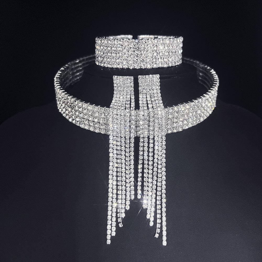 

Classic Claw Chain Rhinestone Choker & Tassel Earrings Jewelry Set
