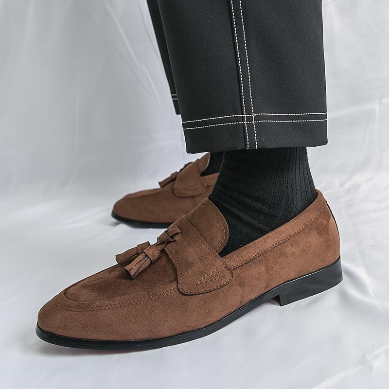 Seasons Men Business Fringed Shoes British Casual One-foot Lightweight Breathable Fashionable Loafers Banquet Shoes Sizes 38-46
