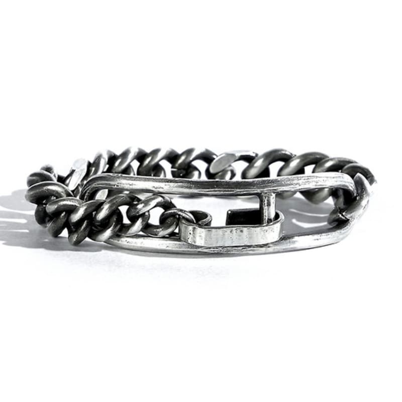 SEWNSWEN SEWN SUEN SILVER CHAIN bracelet