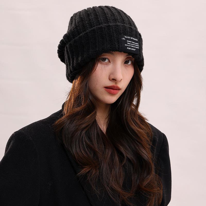Black hat women's spring and autumn wool hat cold hat big head circumference headgear knitted hat winter warm pile hat men