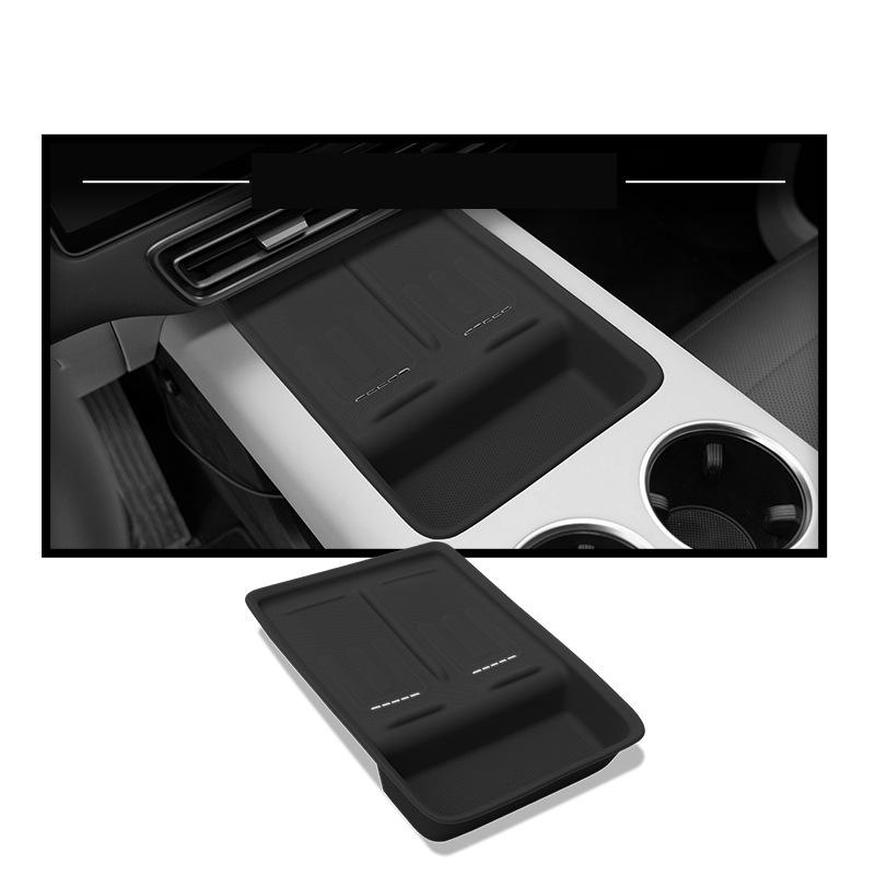 For Li Lixiang L6 L7 L8 L9 2024 Car Central Control Wireless Charging Silicone Pad Central Storage Dustproof Mat Acccessories