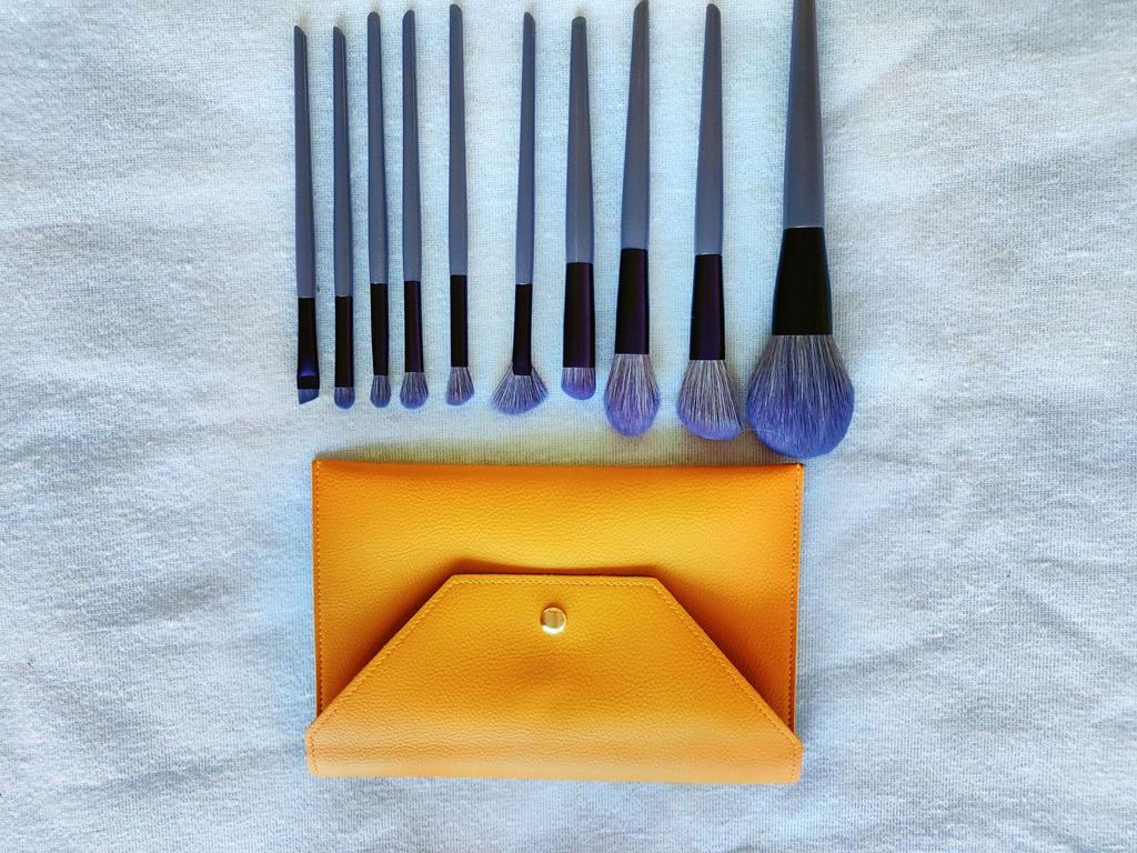 Cangzhou 10-Piece Purple Rabbit Makeup Brush Set: Powder, Concealer, Highlight, Eyeliner, and Eyeshadow Brushes