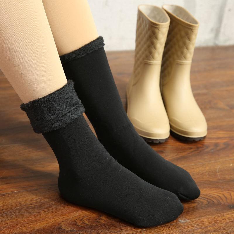 Water shoes, rubber shoes, non-slip medium tube plaid women's fashion rain shoes, warm and wear-resistant casual adult rain boots