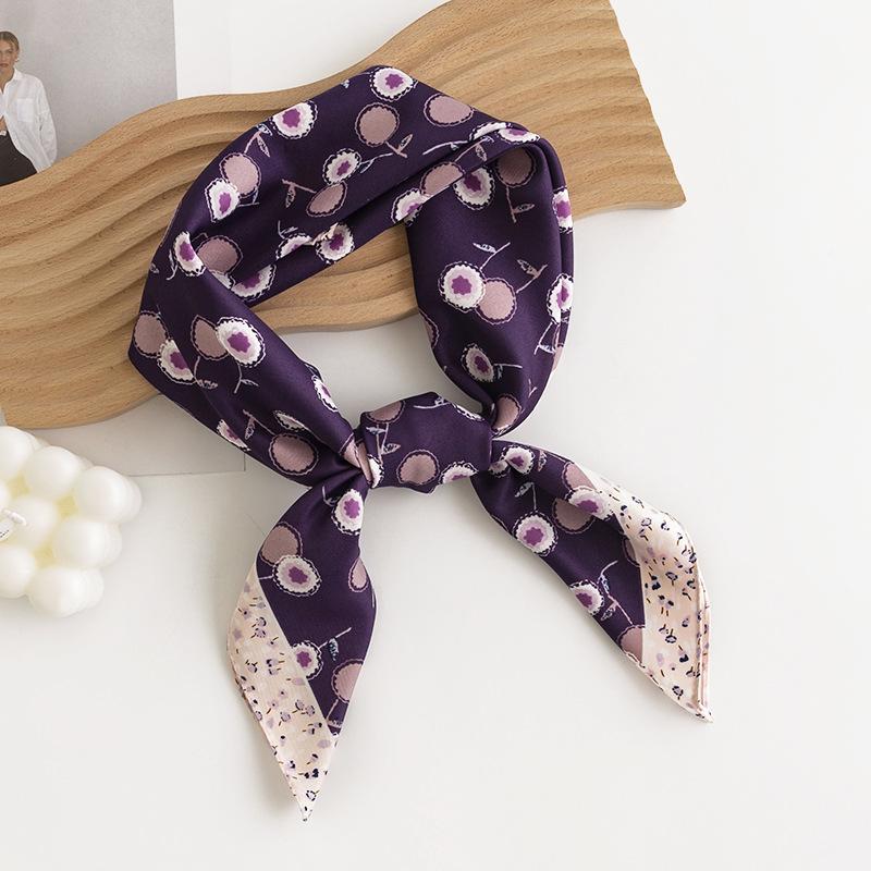 Geometric Flower Small Square Scarf For Women, Fresh And Sweet Professional Attire, Fashionable Color Matching Simulated Silk Scarf, Headscarf