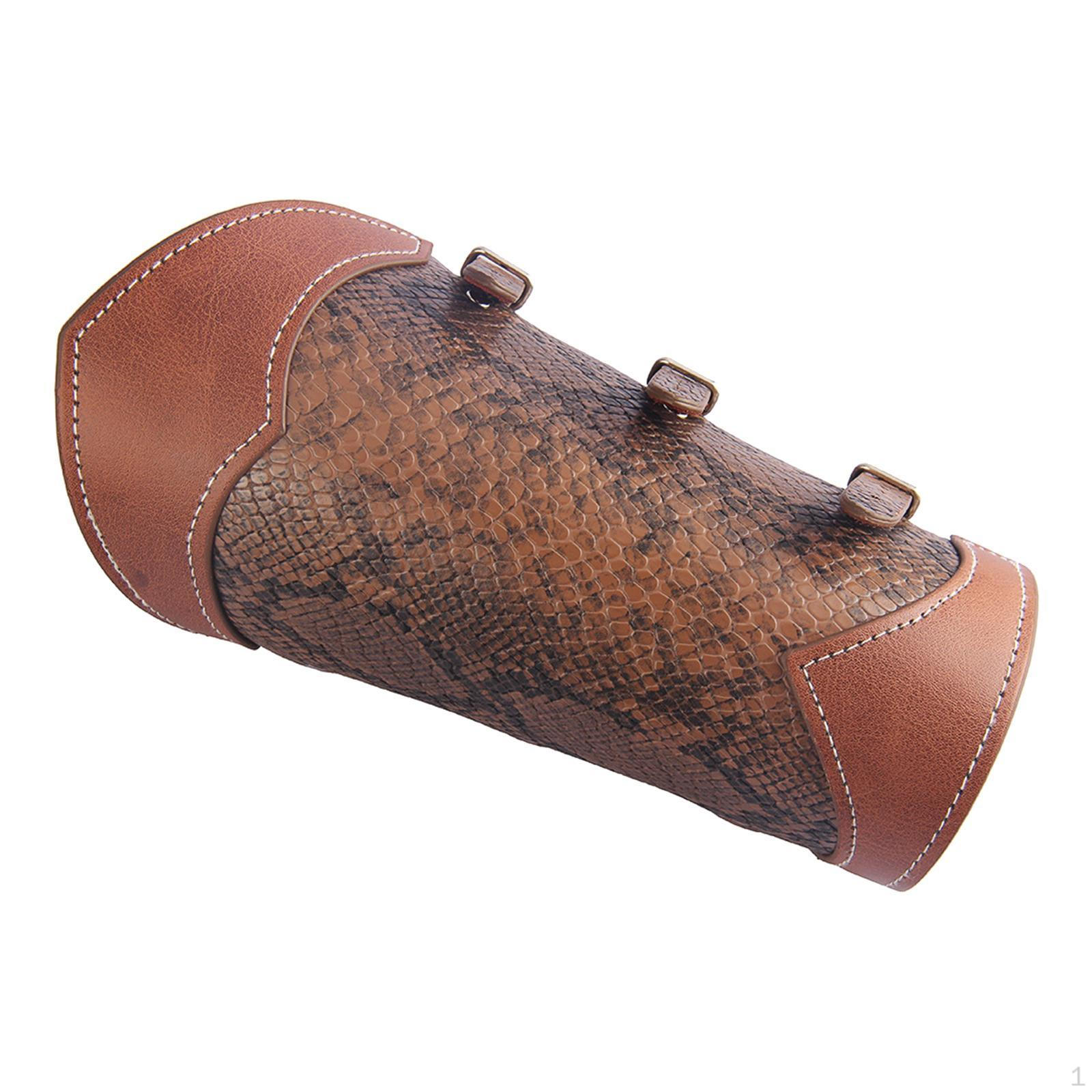 

Наручи средневекового костюма рыцаря из натуральной кожи с замысловатым дизайном - регулируемые кофейный