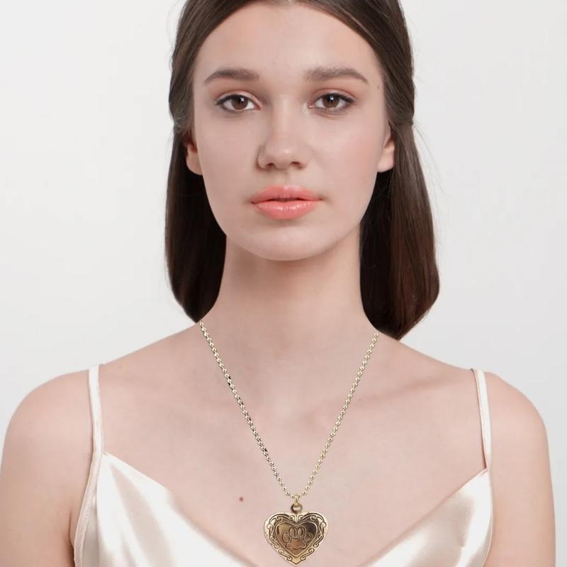 Stylový foto přívěsek ve tvaru srdce Náhrdelník s přívěskem ve tvaru srdce Materiál slitina Perfektní dárek k narozeninám a Vánocům