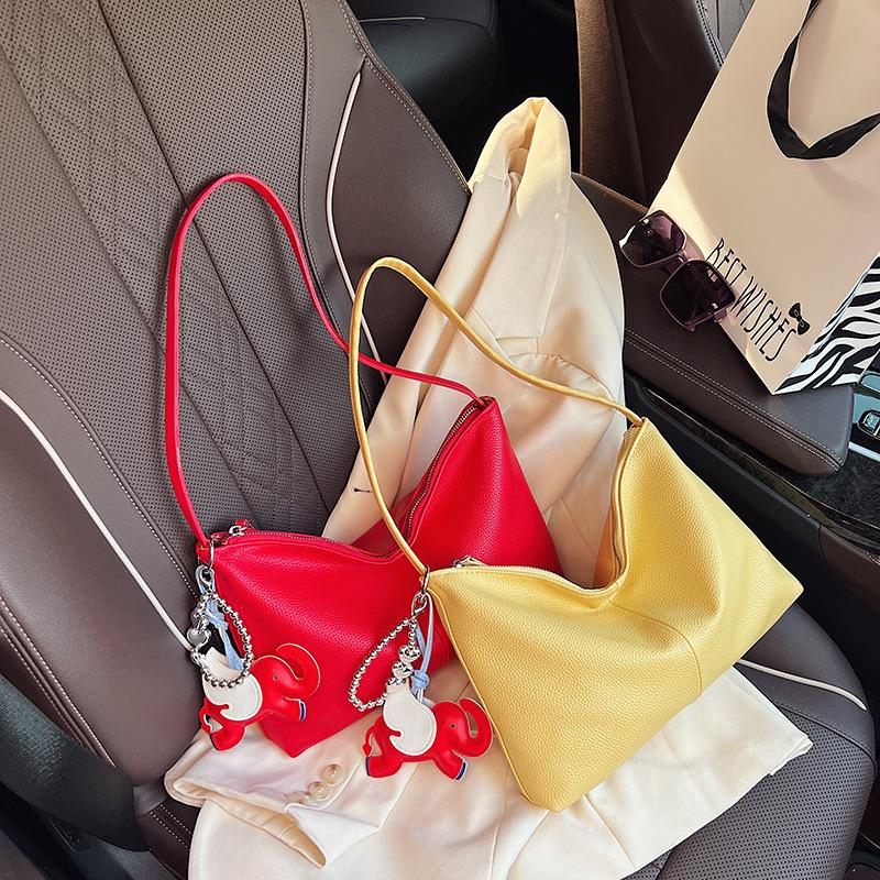 Large capacity bag women's summer new 2025 fashion shoulder bag texture lychee pattern bucket bag commuter tote bag
