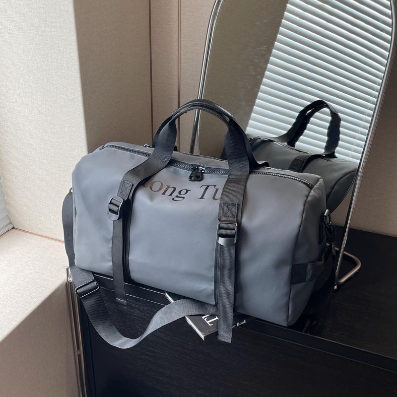 Fitness Bag, Clothes Storage Bag, Duffel Bag, Waterproof Short-distance Luggage Bag, Shoulder Bag, Portable Short-distance Travel Bag.