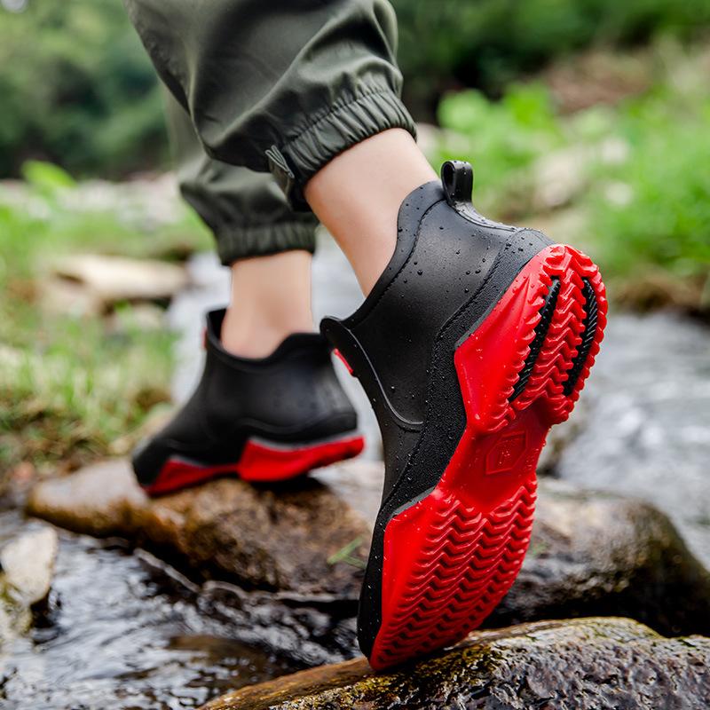 Chaussures de pluie pour hommes, chaussures de sport décontractées, tube court, bottes de pluie pour couple, semelles épaisses, chaudes, antidérapantes, chaussures de lavage de voiture, chaussures à colle