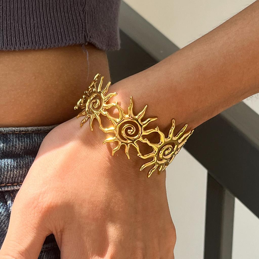 JYL TS Bracelet Bangle Sun Shape Open Design Bright Style Enhances Vitality & Good Fortune