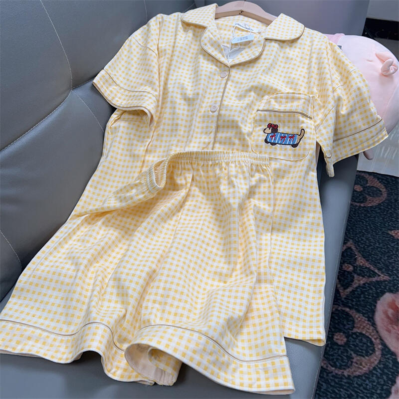 

Summer new yellow plaid sausage puppy pajamas women s summer short-sleeved shorts cardigan two-piece loungewear S