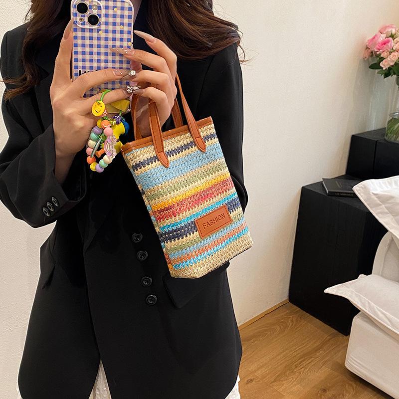 Summer Trendy and Fashionable Mobile Phone Bag, A Niche and Simple Crossbody Bag