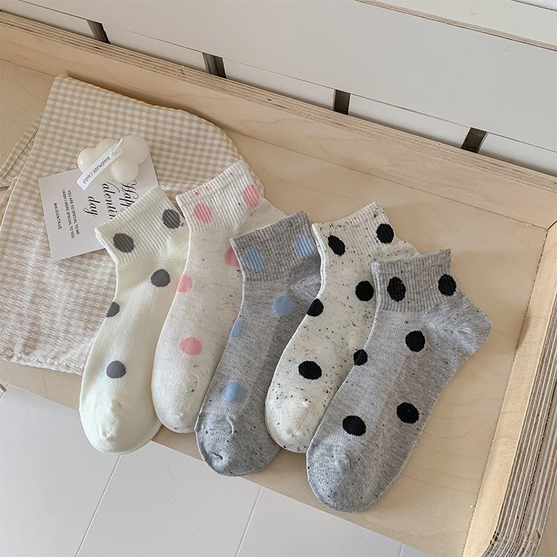 Damen Sommer Dünne Sektion Einfache Mode Idee Garn Polka Dot Unsichtbare Bootssocken