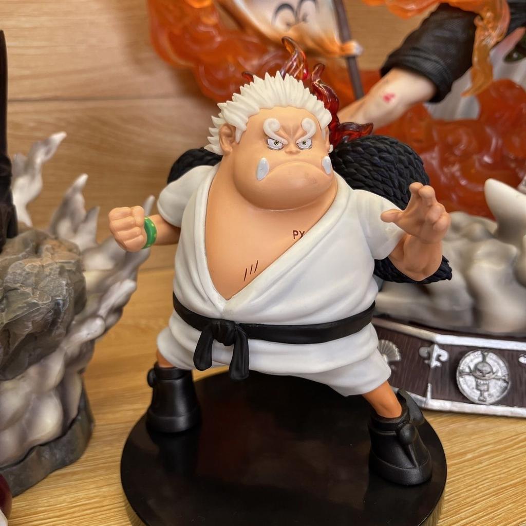 17CM/6.6in Anime One Piece Figuren Jinbe Oka Shichibukai Seemann Anime Figur Modell Ornament Geschenk
