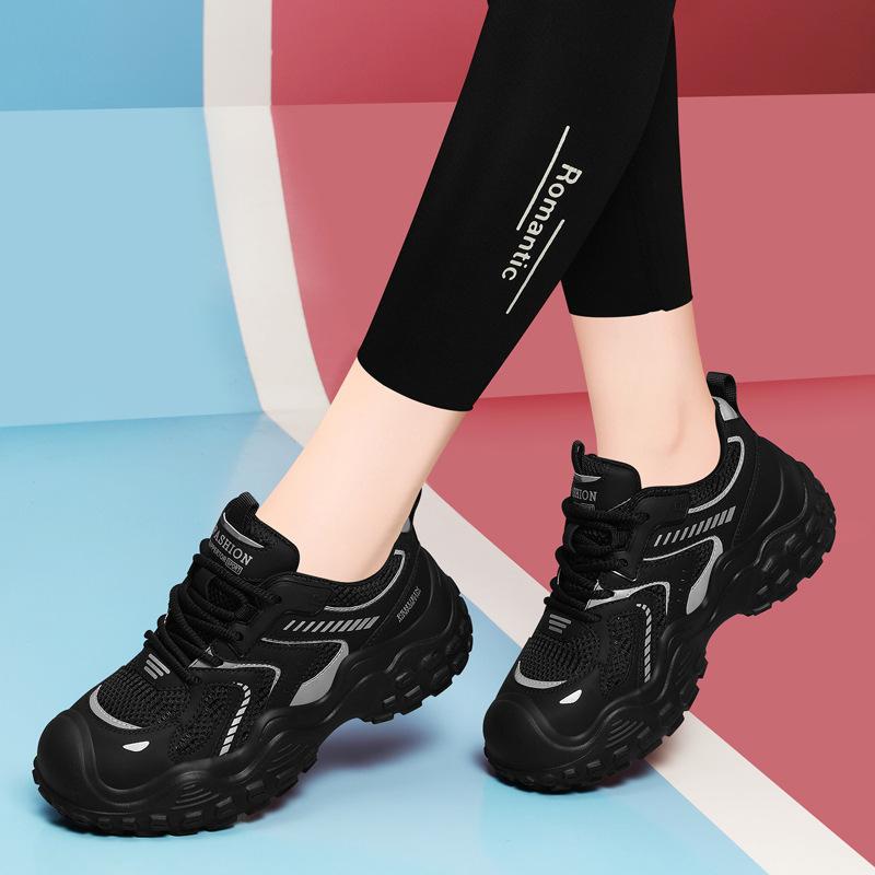 (Broken size does not make up) Lightweight sports shoes women s spring and autumn new comfortable soft-soled single shoes flat-soled casual running 35