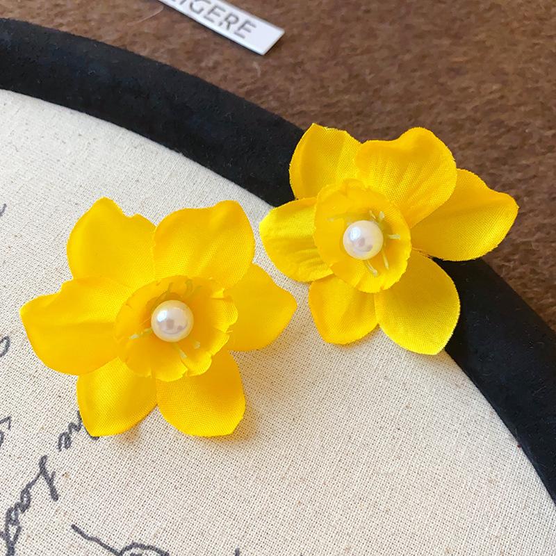 

Желтые серьги-пусеты с бахромой из жемчуга, модные супер феи, серьги с высоким чувством свежего темперамента, женские