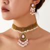 Set di Gioielli Colorati Etnici con Nappe: Collana e orecchini