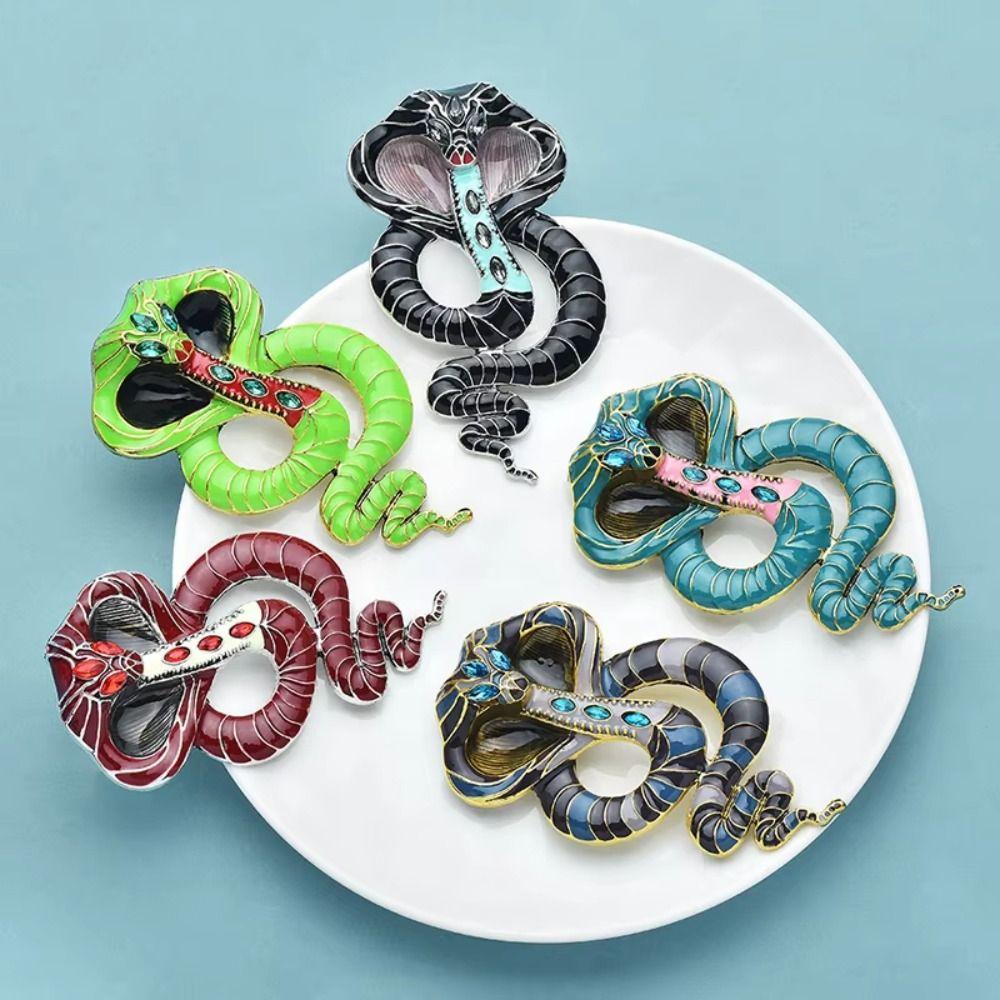 Animal Zodiac Snake Brooch Light Luxury Snake Lapel Pin Badges Rhinestone Snake Brooches  Men