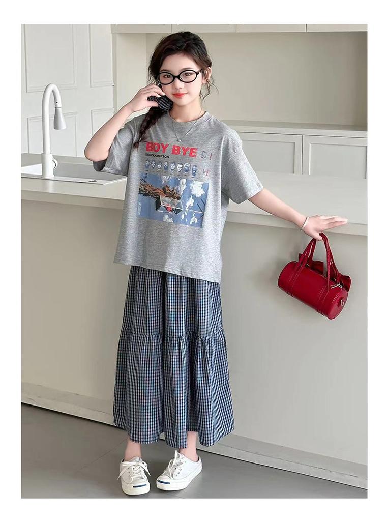 Girls' summer plaid skirt set, children's Korean style casual loose short sleeved shirt, big children's half skirt two-piece set
