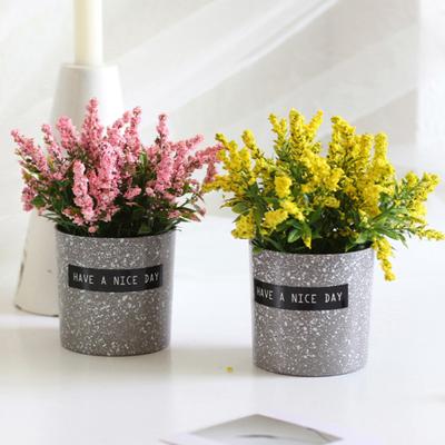 1Pc Gefälschte Topfblume Realistische Kunststoff Künstliche Lavendel Blume für Büro Desktop Balkon Wohnkultur