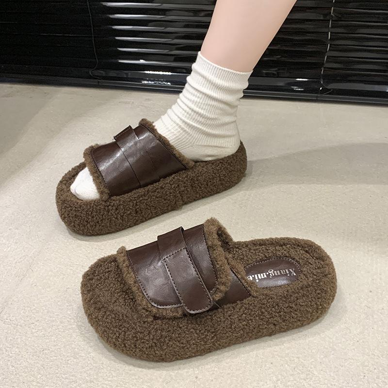 

Тапочки на толстой подошве женские модные и удобные повседневные тапочки простая верхняя одежда Mao Mao home одна педаль хлопок тапочки одно слово тапочки 40