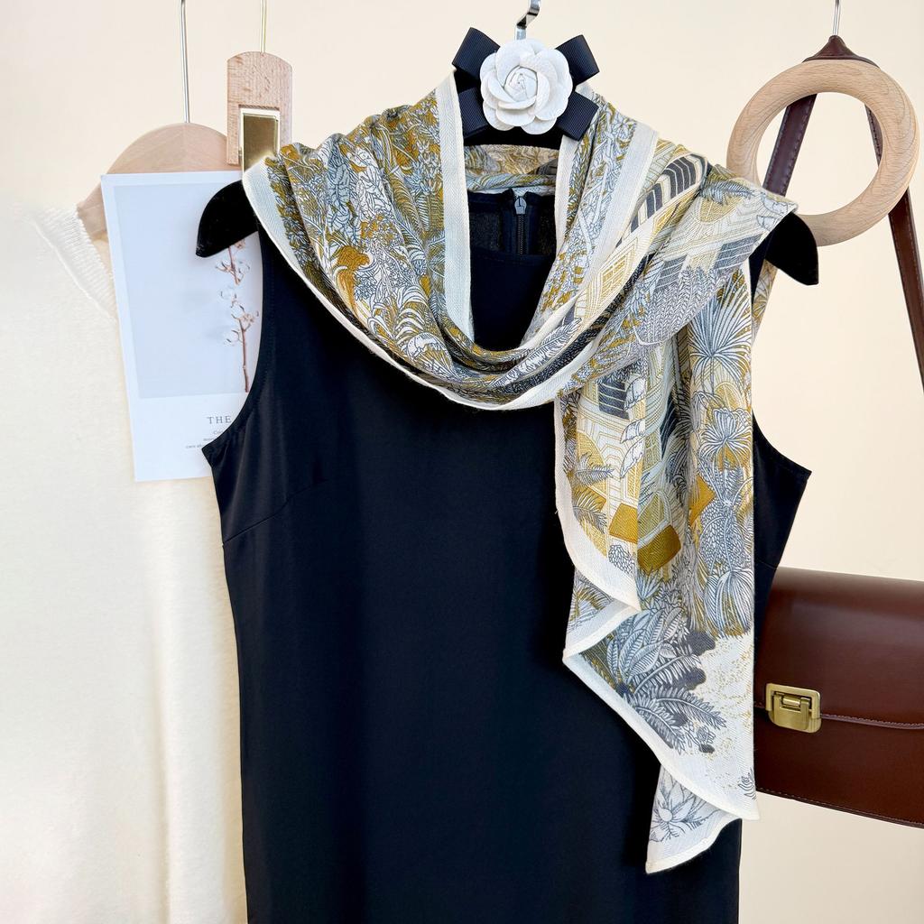 Spring Summer Trendy Age Reducing Mom New Thin Scarf Holiday Gift Niche Retro Secret Forest Printed